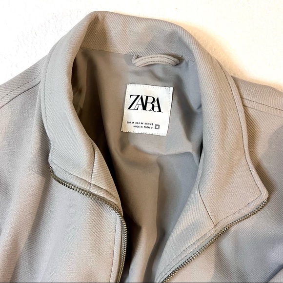 Gray jacket - Picture 2 of 5